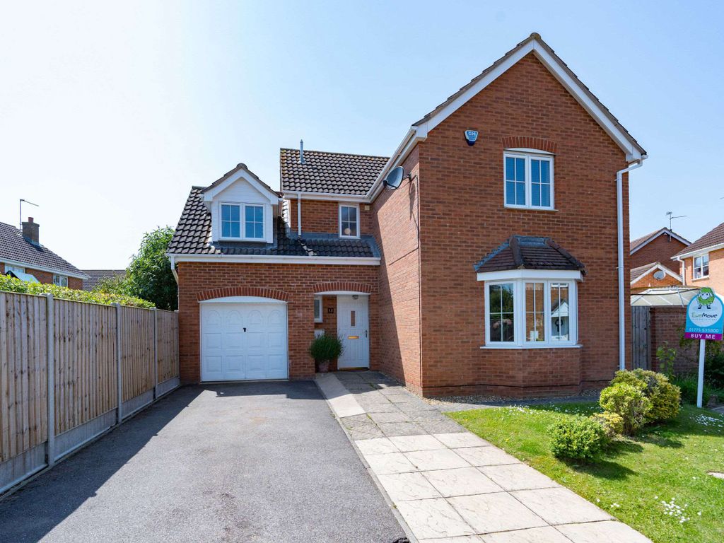 4 bed detached house for sale in Shearers Drive, Spalding PE11, £