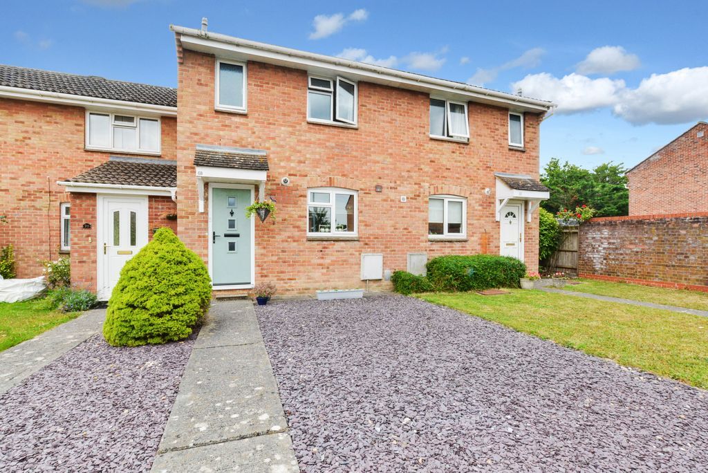 2 bed end terrace house for sale in Alderton Way, Trowbridge BA14 Zoopla