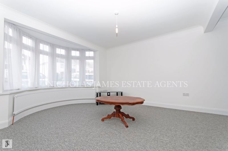 4 bed terraced house to rent in Charter Way, Southgate, London N14, £