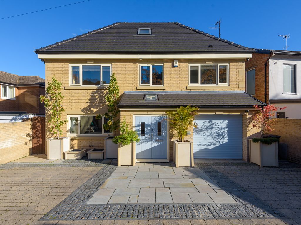 Whirlowdale Crescent, Sheffield S7  