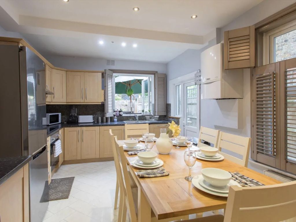 Lochaline Street, London W6