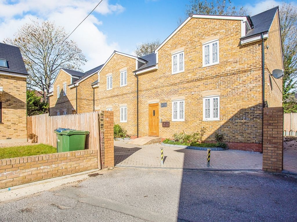 2 bed flat to rent in St. Albans Road, Watford WD17 Zoopla