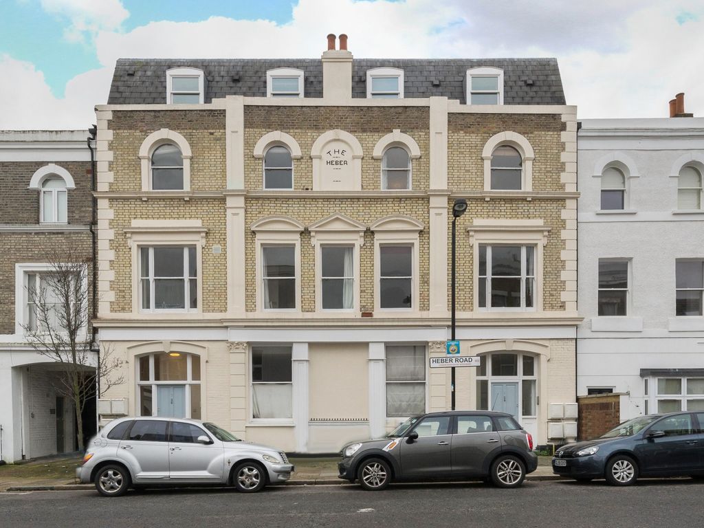 2 bed flat for sale in Heber Road, East Dulwich, London SE22, £475,000