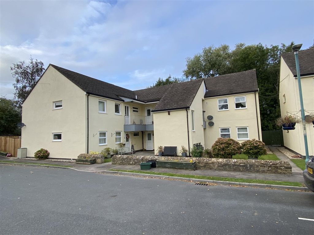 2 bed flat to rent in Mead, Mathern, Chepstow NP16 Zoopla