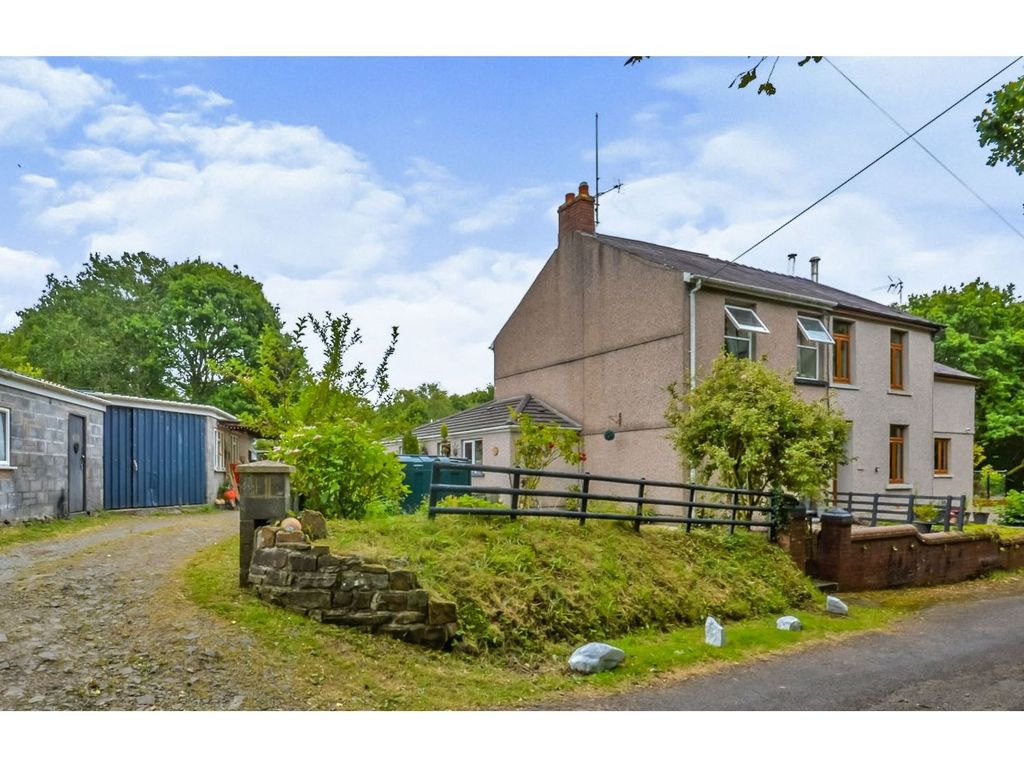 2 bed semidetached house for sale in Four Roads, Kidwelly SA17 Zoopla