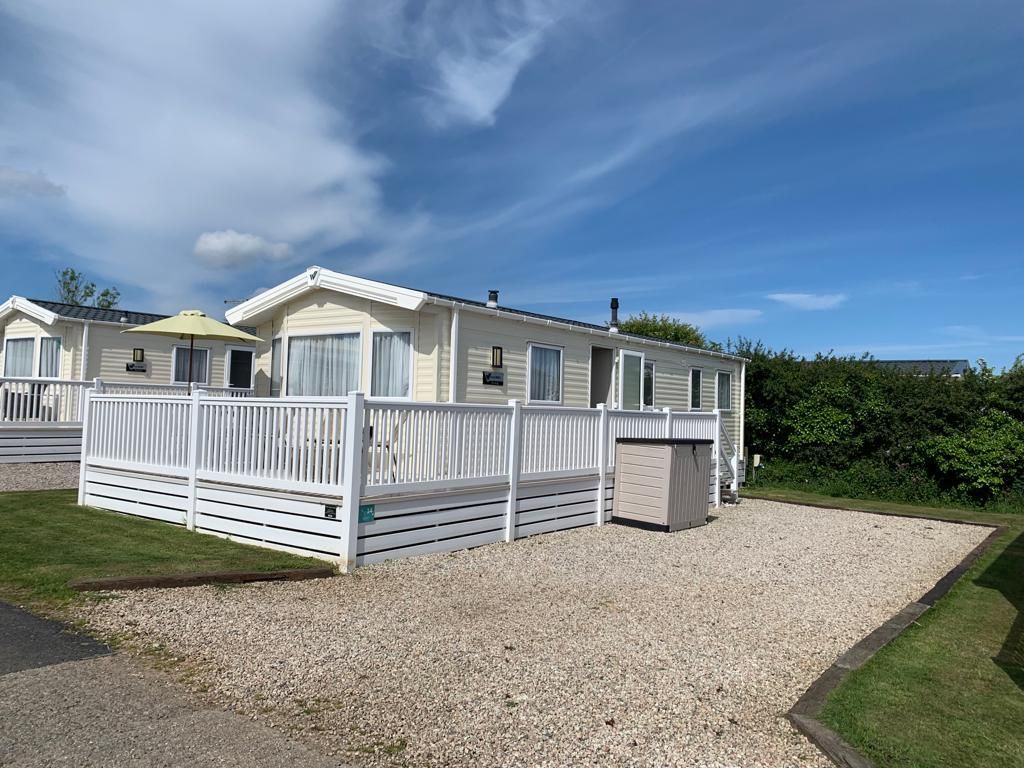 3 bed mobile/park home for sale in Hendra Croft, Goonhavern, Newquay