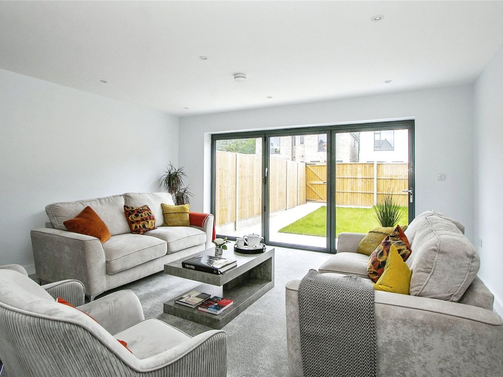 New home, 3 bed semidetached house for sale in Upton Oak Gardens