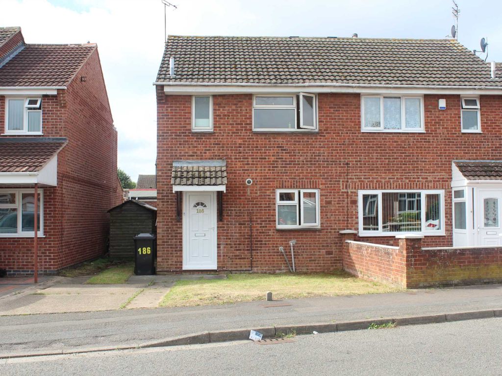 3 bed semidetached house to rent in Trevino Drive, Leicester LE4 Zoopla