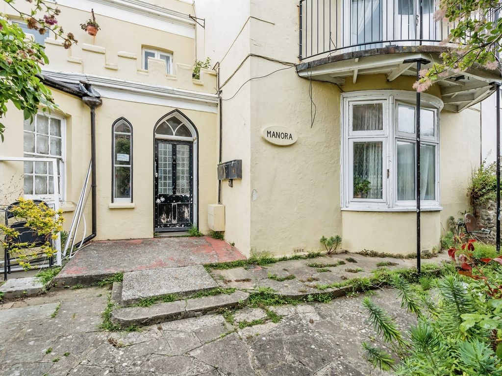 1 bed flat for sale in High Street, Bognor Regis PO21, £140,000 Zoopla