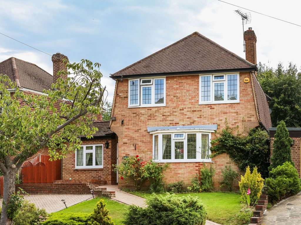 4 bed detached house for sale in The Ruffetts, South Croydon CR2, £