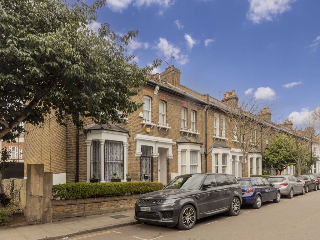 4 bed terraced house for sale in Giesbach Road, London N19 Zoopla