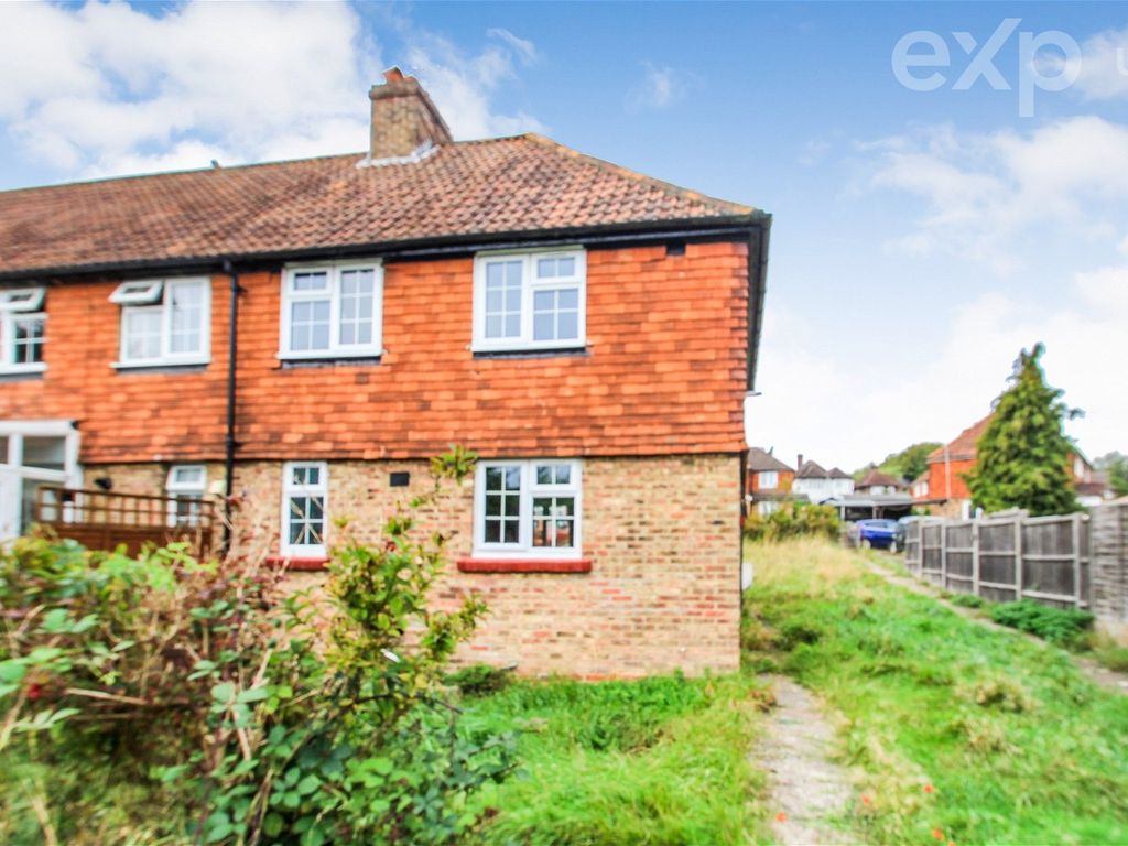 3 bed semidetached house for sale in Farley Nursery, Westerham TN16, £