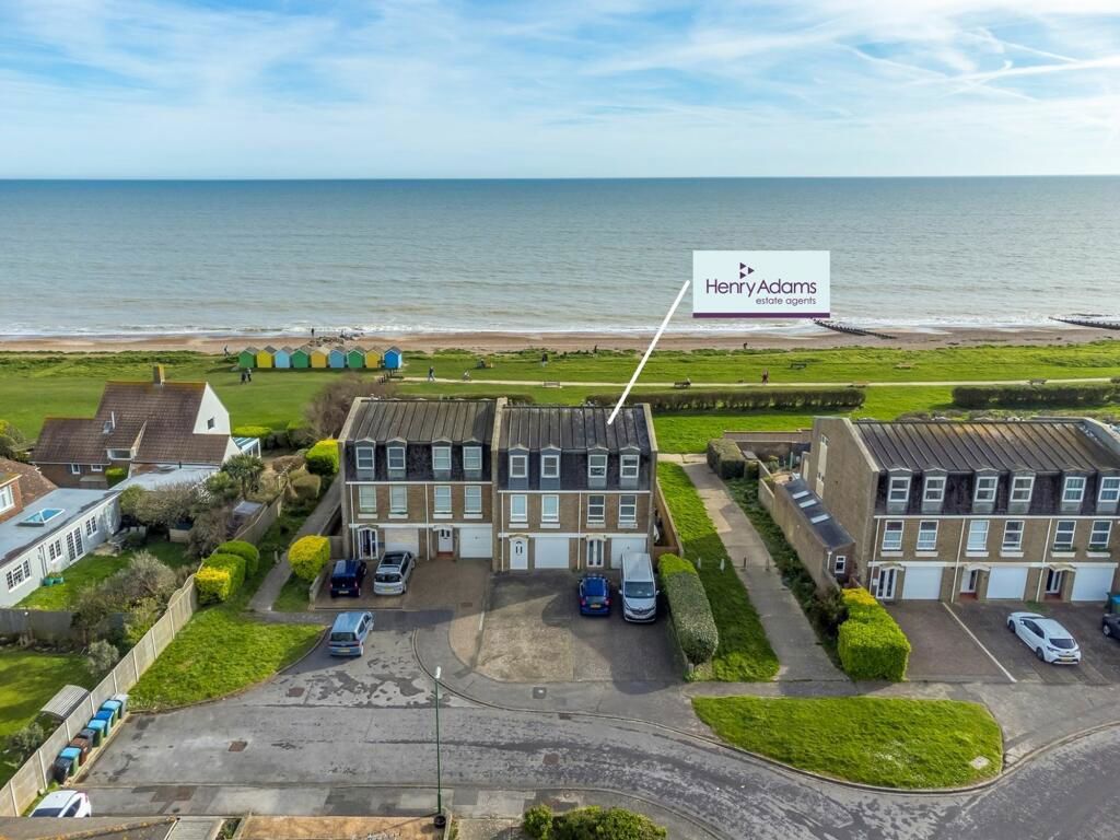 4 bed semidetached house for sale in Mallon Dene, Rustington, Littlehampton BN16, £600,000 Zoopla