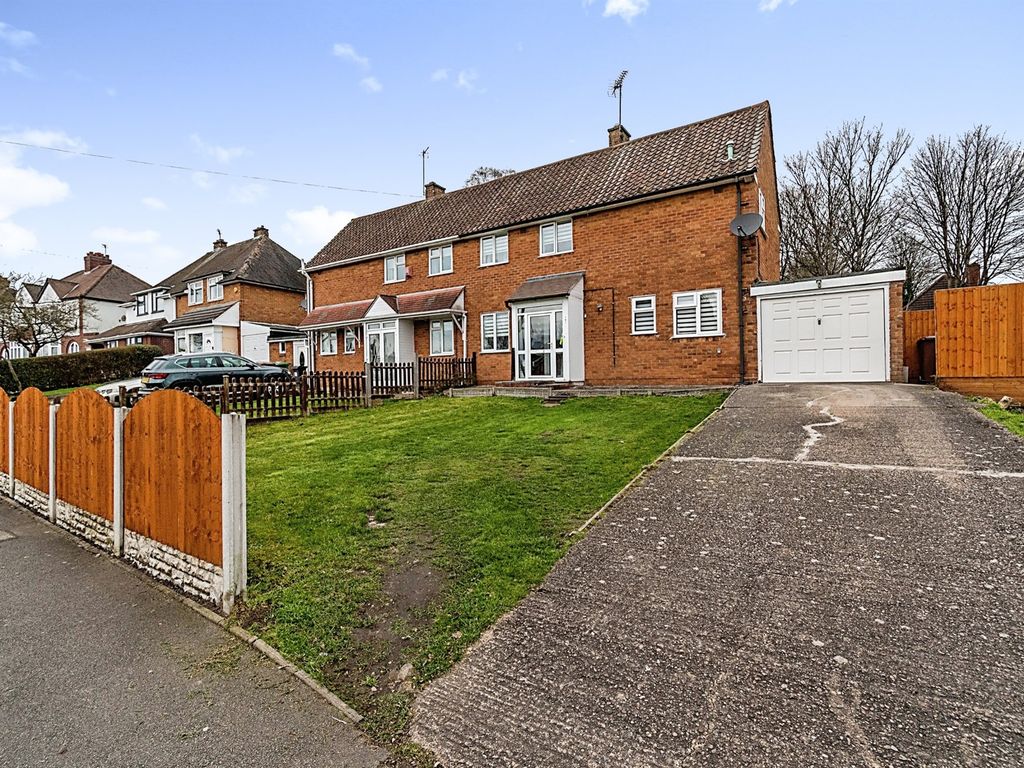 3 bed semidetached house for sale in Dartmouth Avenue, Walsall WS3