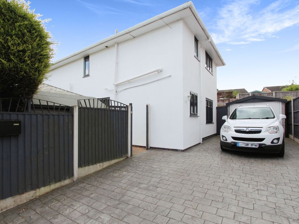 4 bed detached house for sale in School Lane, Beeston NG9 Zoopla