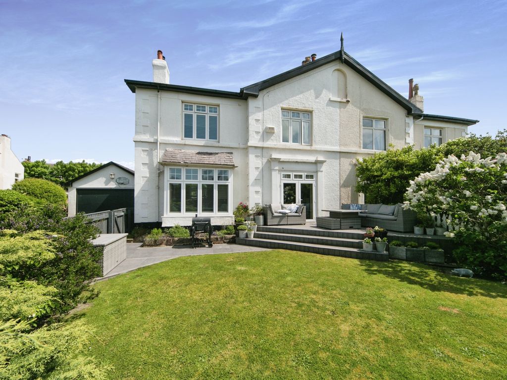 5 bed semidetached house for sale in The Kings Gap, Hoylake, Wirral