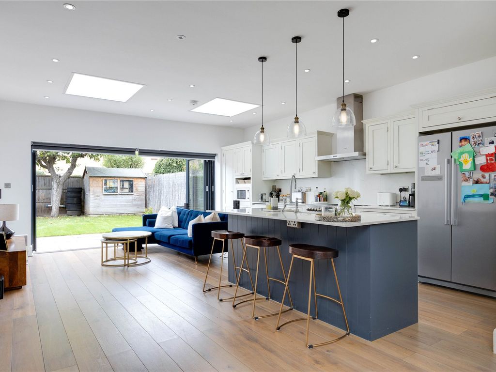 5 bed terraced house for sale in Wimbledon Park Road, Southfields, Lonodn SW18, £1,425,000 Zoopla