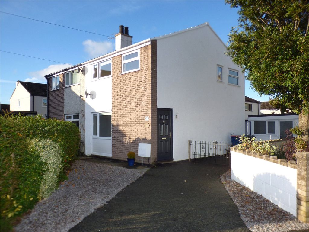 3 bed semidetached house for sale in Lon Y Gamfa, Menai Bridge, Sir