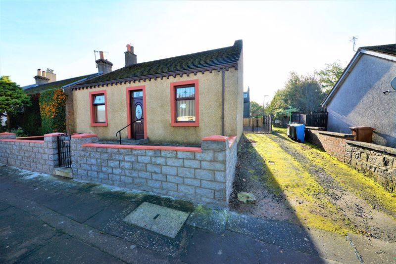 3 bed bungalow for sale in Station Road, Thornton, Kirkcaldy KY1, £195,000 Zoopla