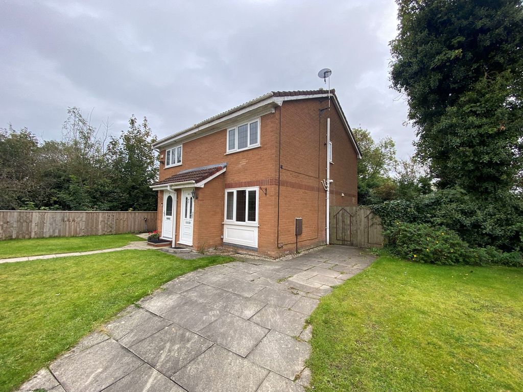 2 bed semidetached house to rent in Aspendale Close, Longton, Preston