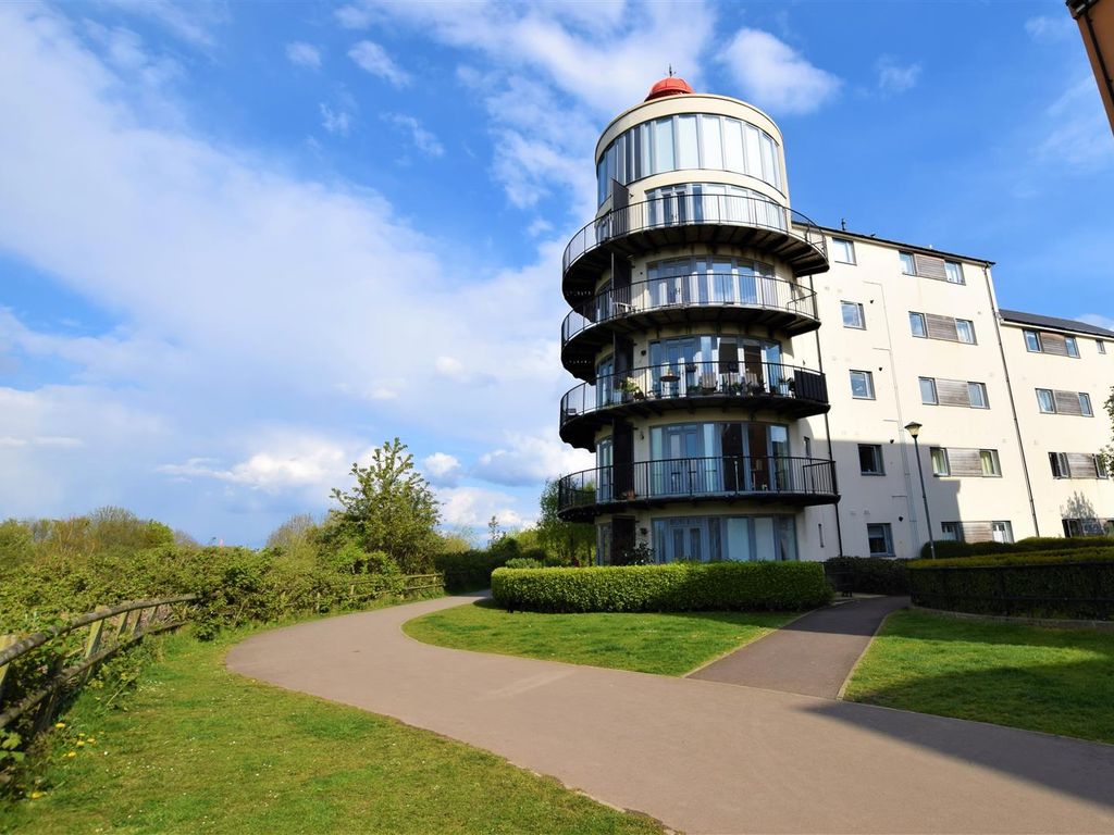 2 bed flat for sale in Wren Gardens, Portishead, Bristol BS20 Zoopla