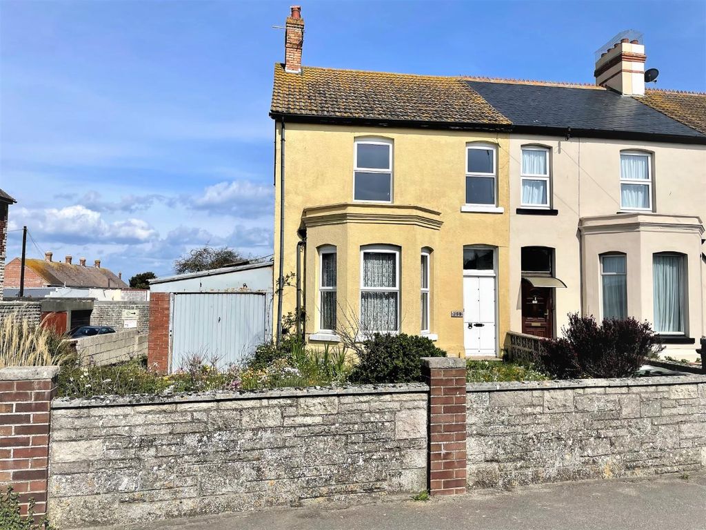 4 bed terraced house for sale in Portland Road, Wyke Regis, Weymouth