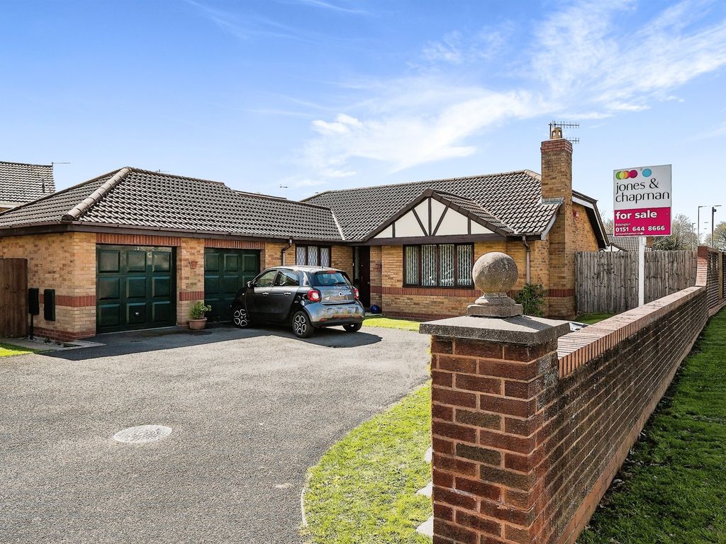 3 bed detached bungalow for sale in Brimstage Road, Bebington, Wirral