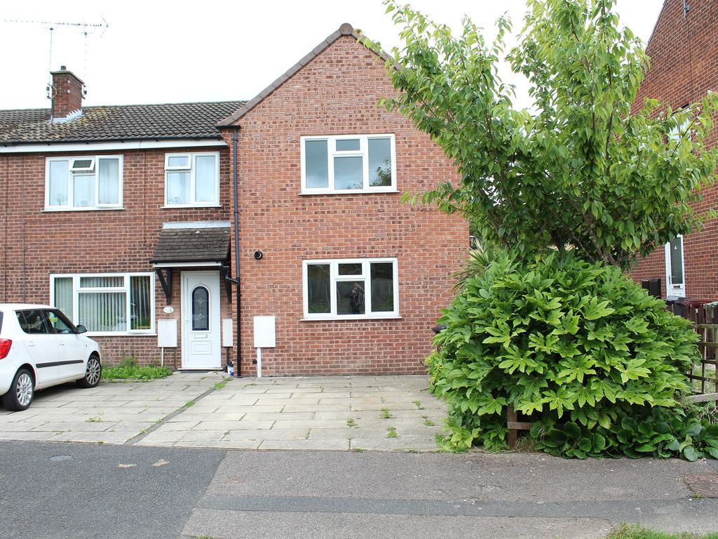 3 bed end terrace house for sale in Sough Road, South Normanton