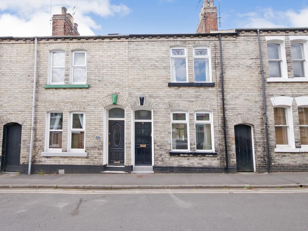 3 bed terraced house for sale in Moss Street, York YO23 Zoopla