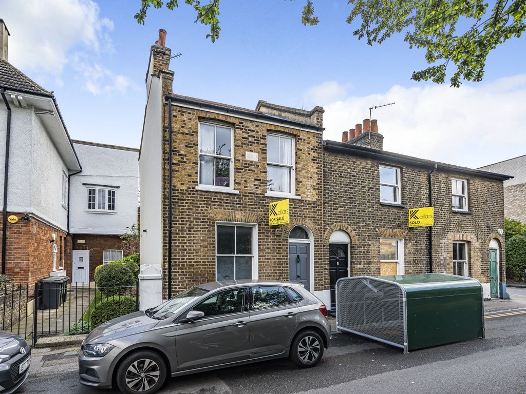 2 bed end terrace house for sale in Watsons Street, London, Greater
