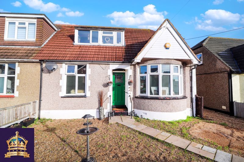 3 bed semidetached house for sale in Beech Road, Benfleet SS7 Zoopla