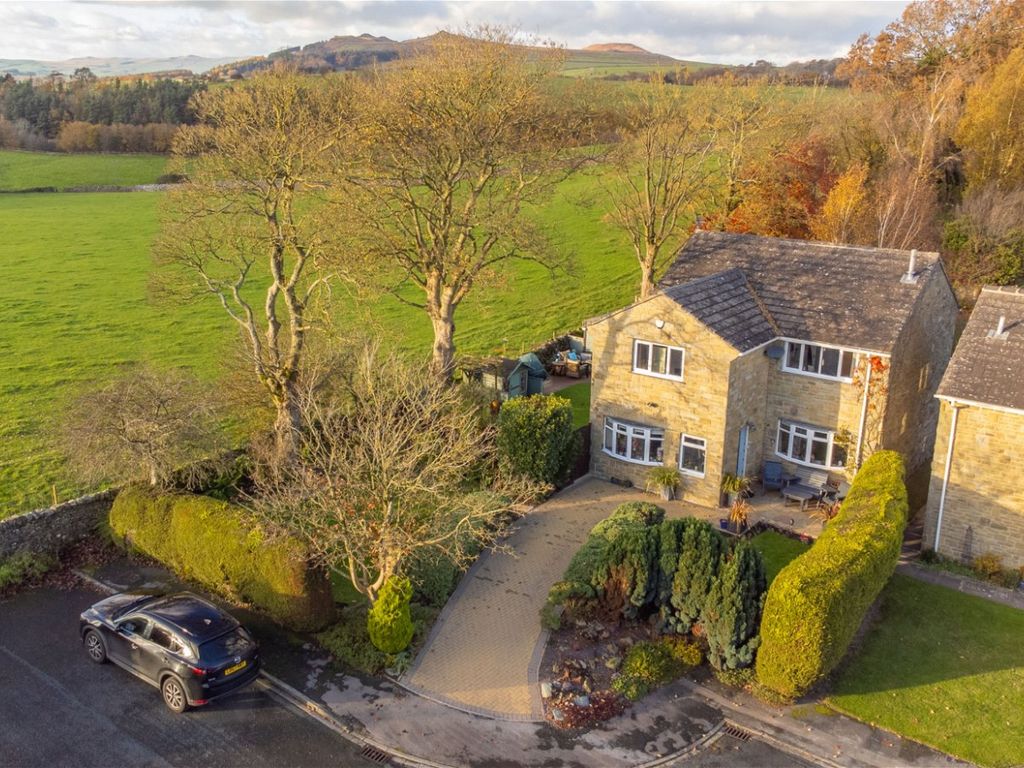 4 bed detached house for sale in Park Wood Drive, Skipton BD23, £575,000 Zoopla