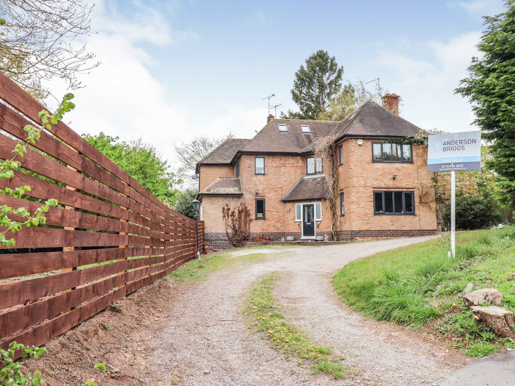 4 bed detached house for sale in Peckleton Lane, Desford, Leicester