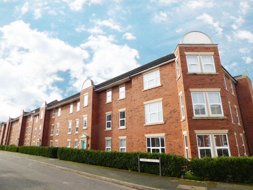 2 bed flat to rent in Lambert Crescent, Nantwich CW5 Zoopla