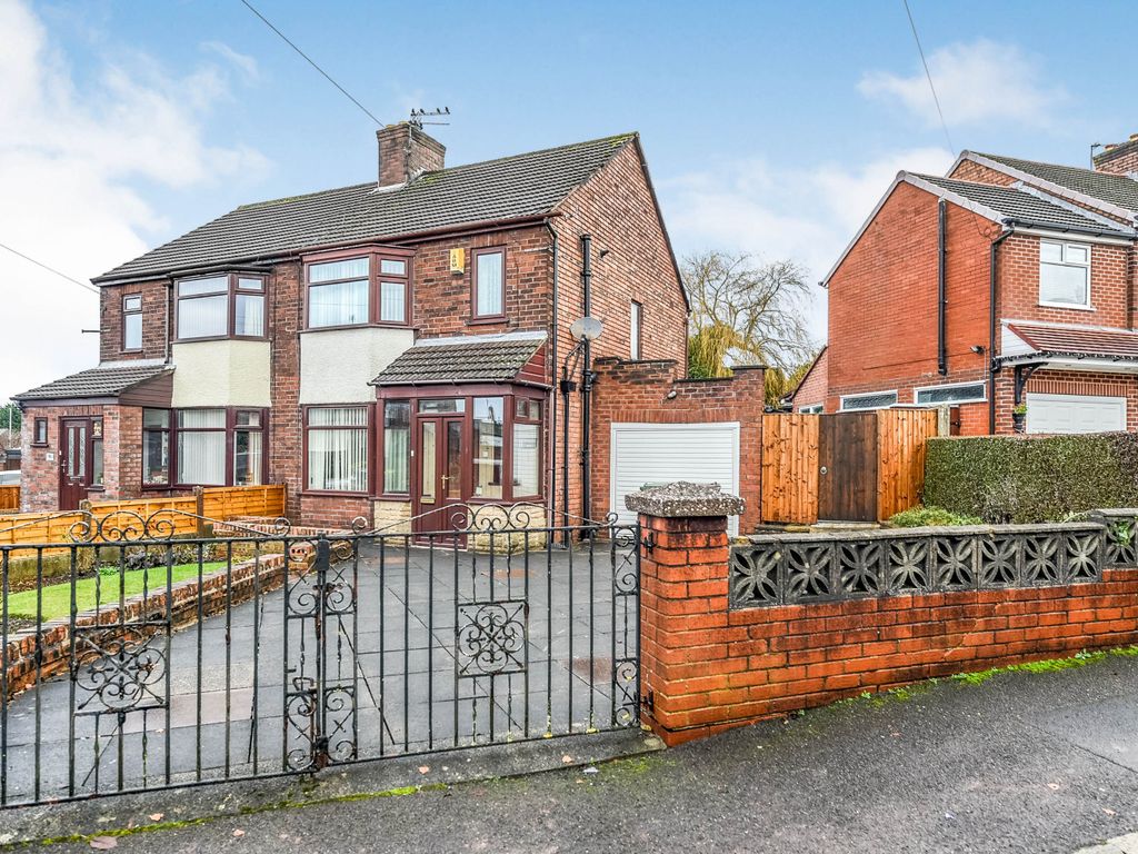 3 bed semidetached house for sale in Coronation Walk, Billinge, Wigan