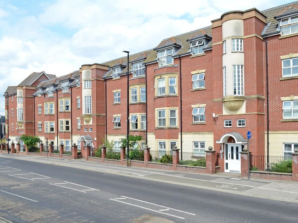 2 bed flat for sale in Hallfield Road, Layerthorpe, York YO31 Zoopla