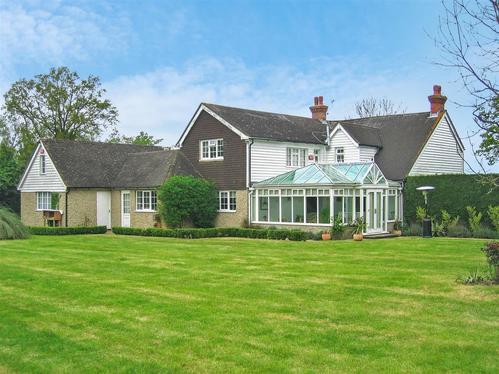 4 bed detached house for sale in Tenterden Road, Biddenden, Ashford