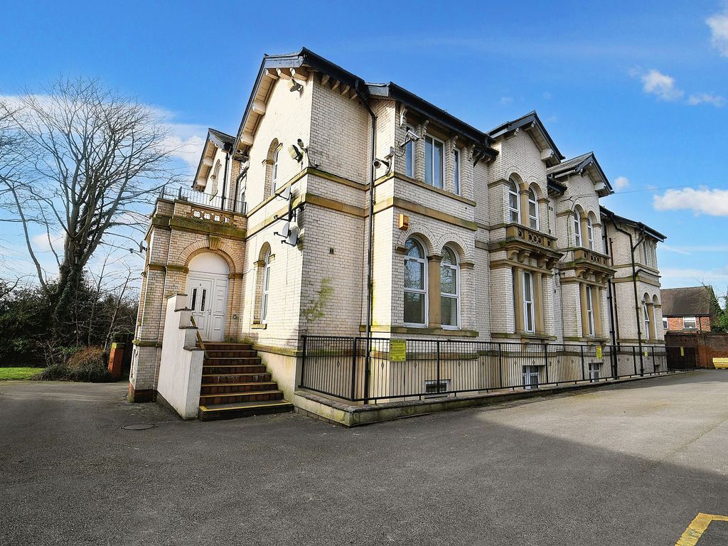 1 bed flat for sale in Fairhope Avenue, Fairhope Court M6, £100,000