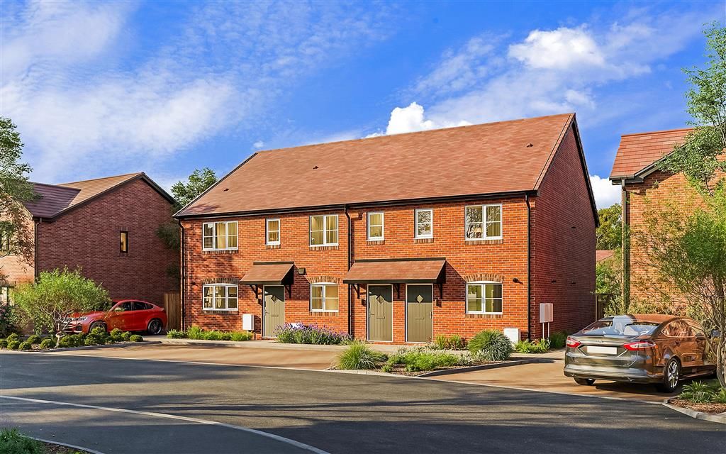 3 bed end terrace house for sale in Rememberance Way, Langley