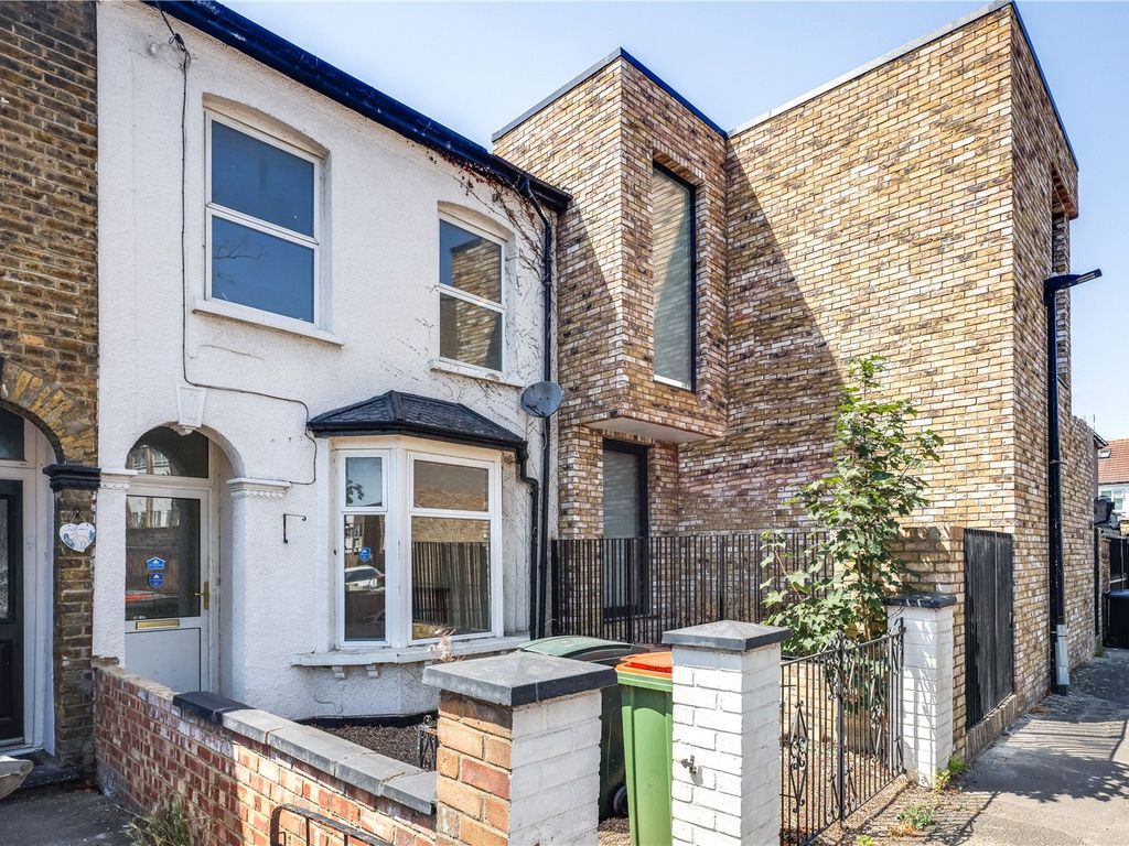 Ash Road, Stratford, London E15