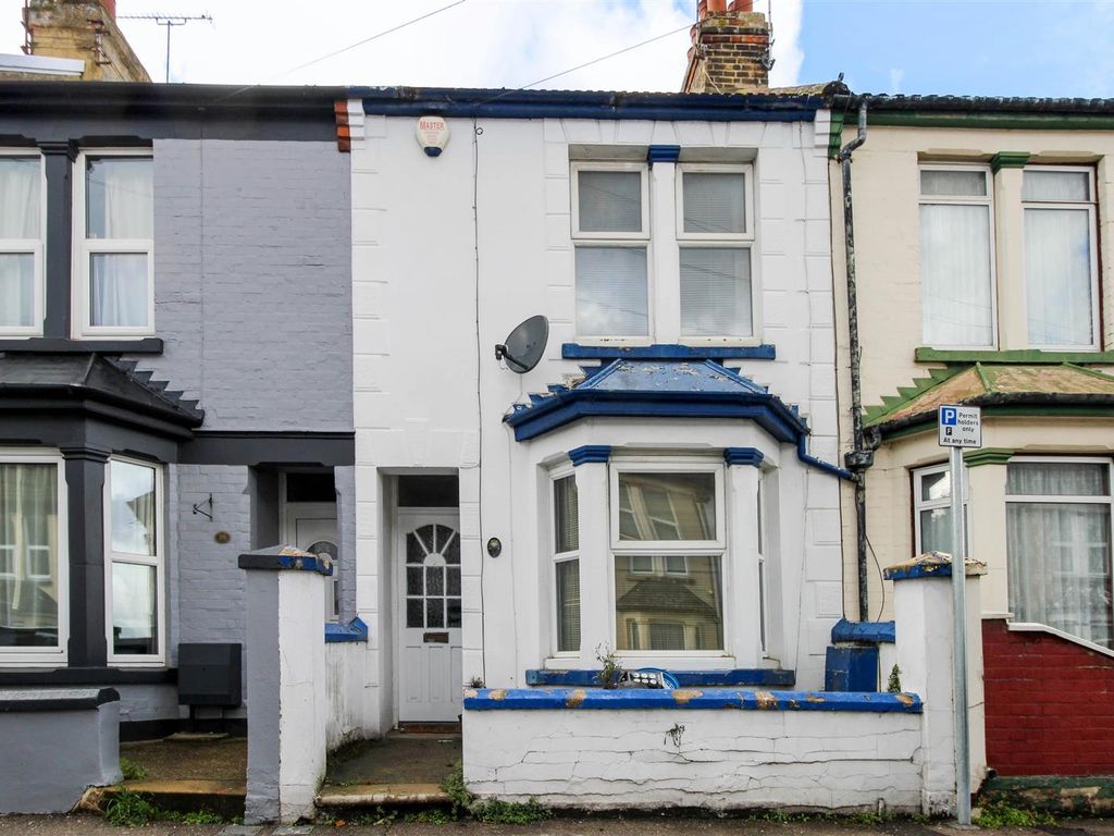 3 bed terraced house for sale in Garfield Road, Gillingham ME7 Zoopla