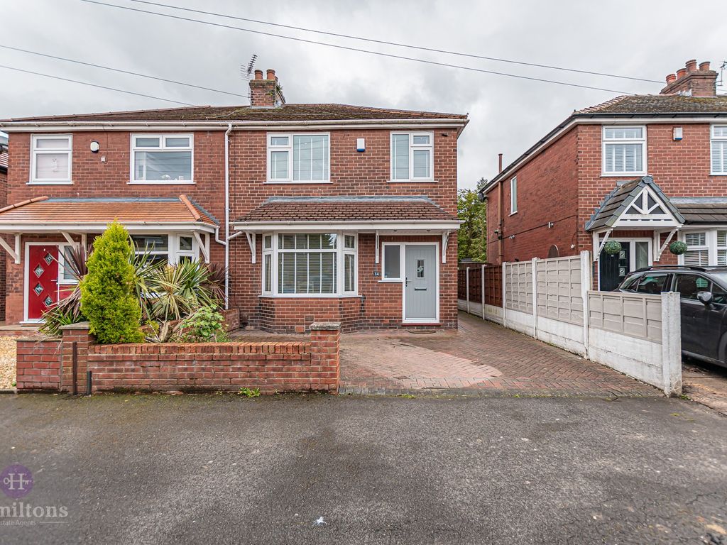 3 bed property to rent in Rutland Street, Leigh, Greater Manchester