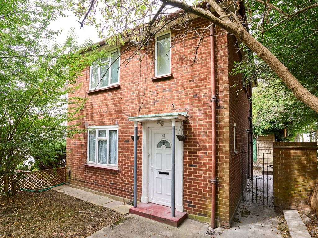 2 bed end terrace house for sale in Cobham Road, Hounslow TW5 Zoopla