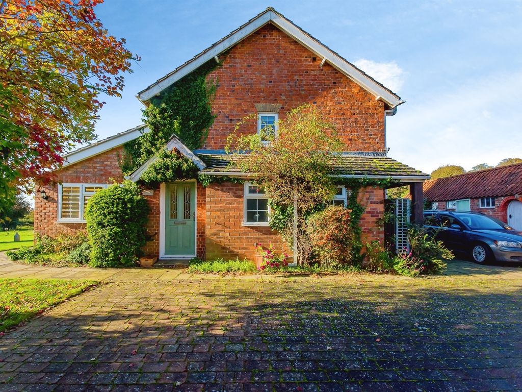 2 bed cottage for sale in Church Lane, West Keal, Spilsby PE23, £