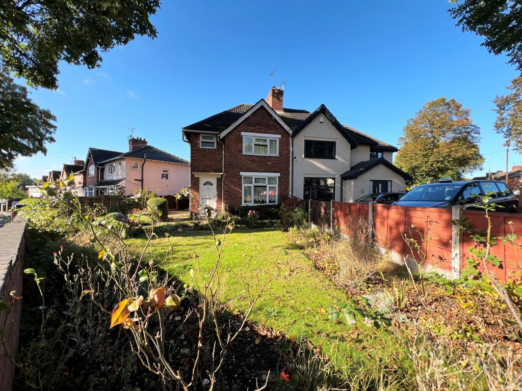 3 bed semidetached house for sale in Hawes Road, Walsall WS1 Zoopla