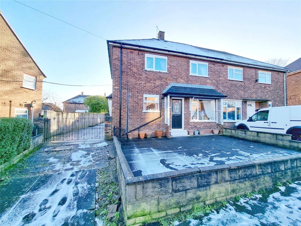 3 bed semidetached house for sale in Laski Crescent, StokeOnTrent