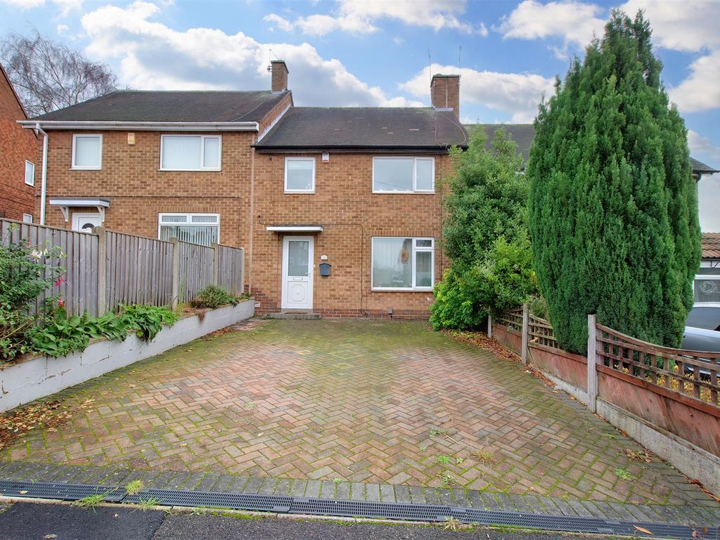 3 bed terraced house for sale in Mildenhall Crescent, Arnold