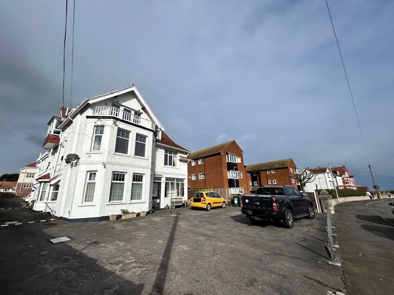 1 bed flat for sale in Trillo Avenue, Rhos On Sea, Colwyn Bay LL28, £