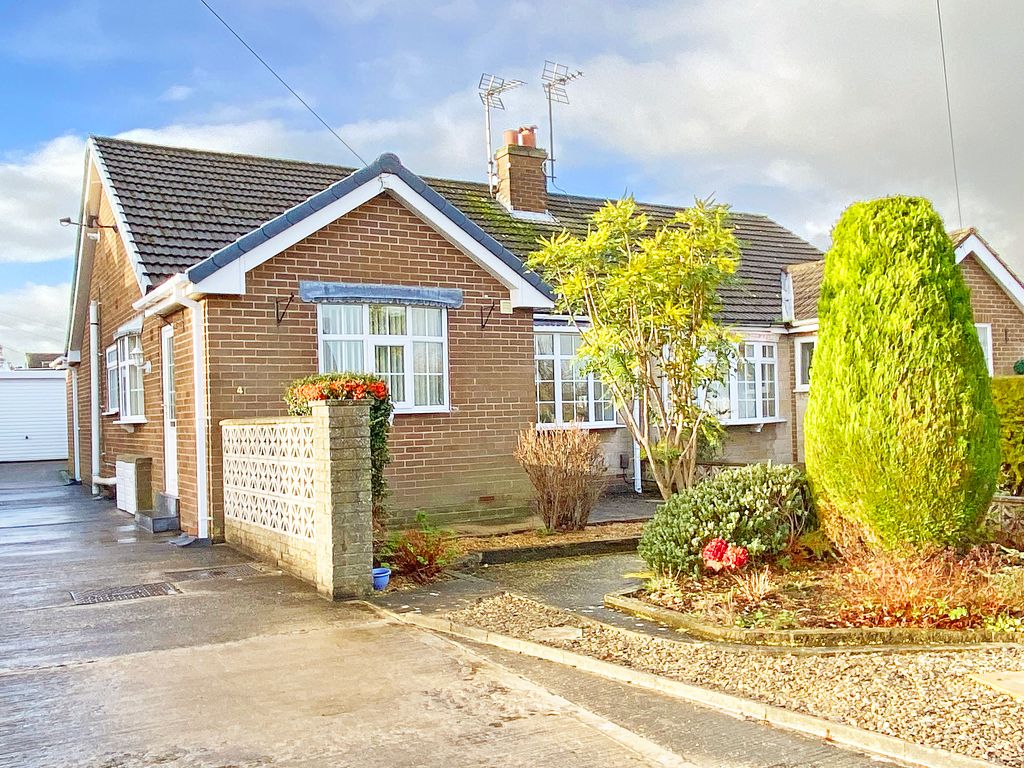 2 bed semidetached bungalow to rent in Meadow Rise, Harrogate HG1 Zoopla