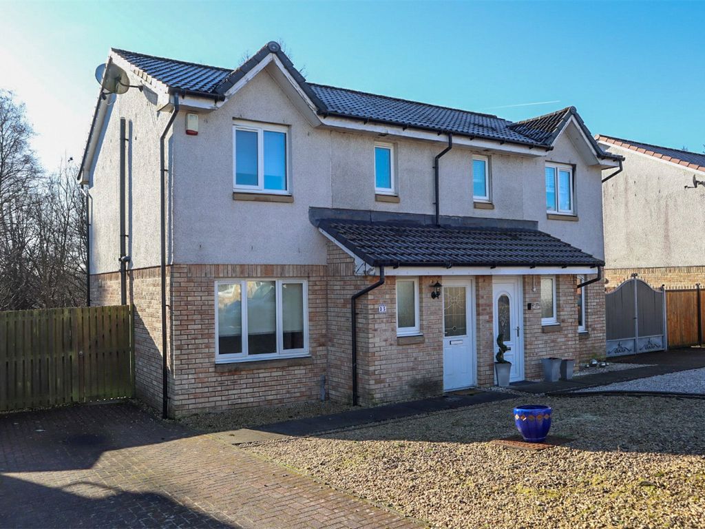 3 bed semidetached house for sale in Bluebell Wynd, Wishaw ML2, £
